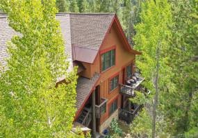 28 Trappers Crossing Trail, Dillon, Colorado 80435 - 4 Bedrooms, 3 Bathrooms, 1,663 Sqft Home For Sale - Trapper's Crossing - Price $1,295,000 - MLS 4391401